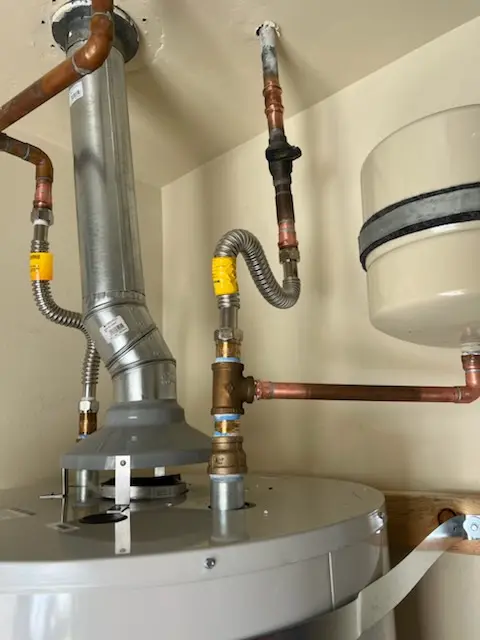 Water heater installation and plumbing repair in North Syracuse